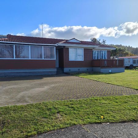 Cozy 3 Bedrooms House 6 Chapman Place Rotorua Bagian luar foto